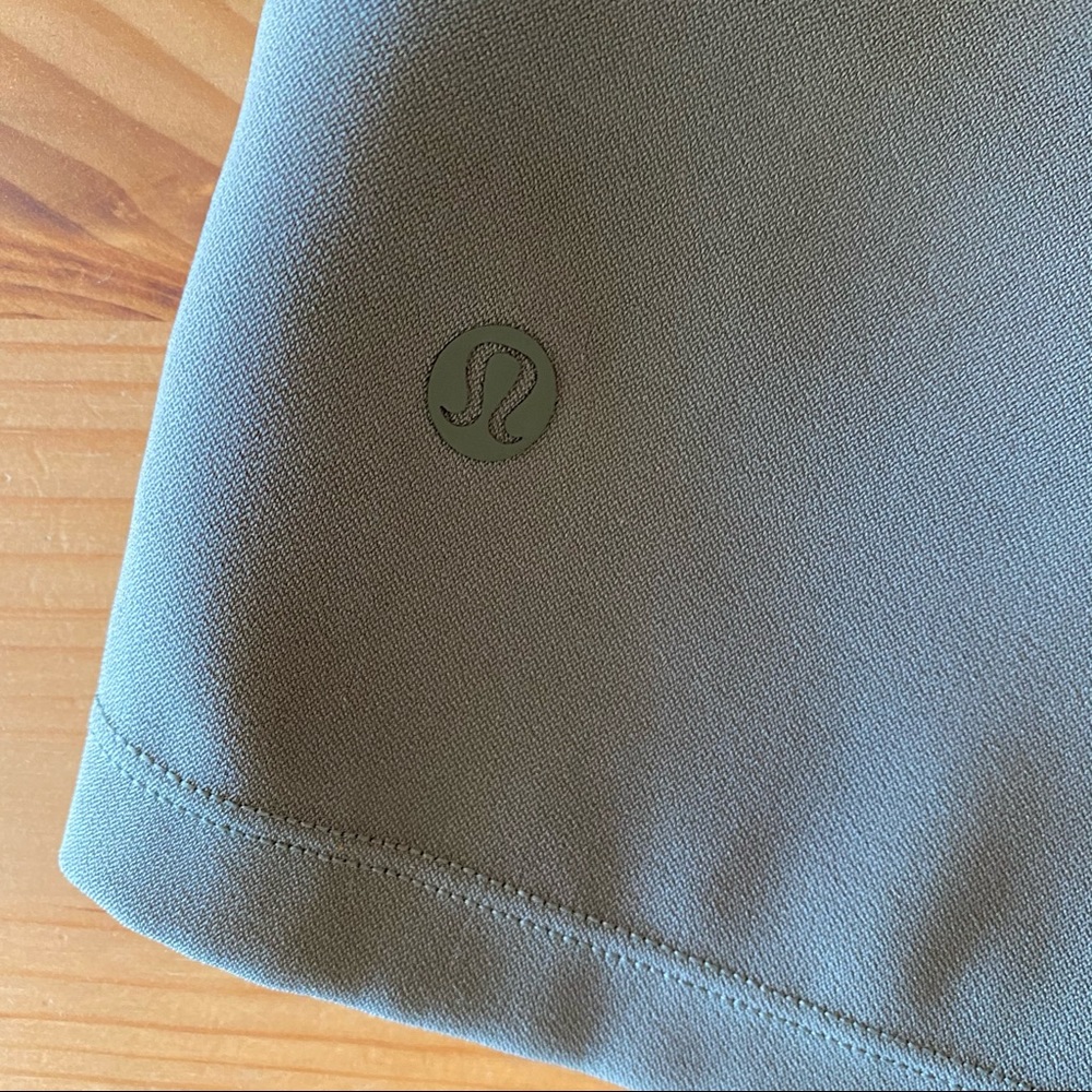 lululemon athletica Green Women Shorts - Picture 5 of 15